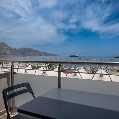 Apple House Apartment Giardini Naxos Exterior photo
